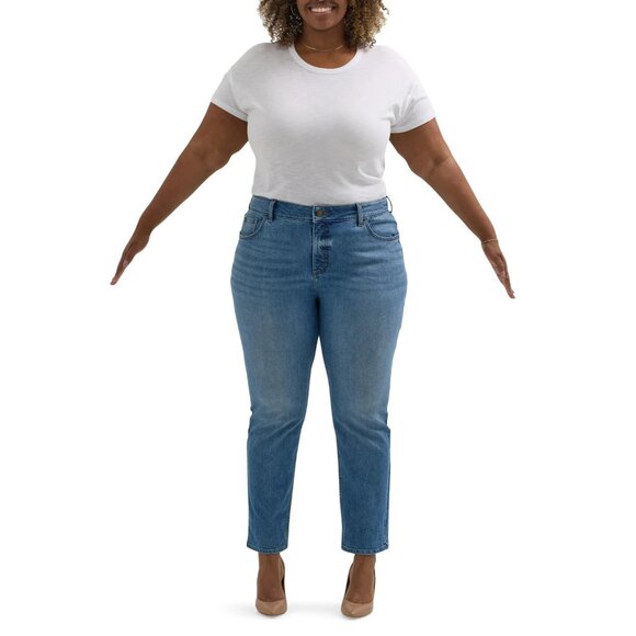 Lee Women's Plus Midrise Relaxed Fit Straight Leg Jean, Size 16W, Mid-Rise - Picture 6 of 6